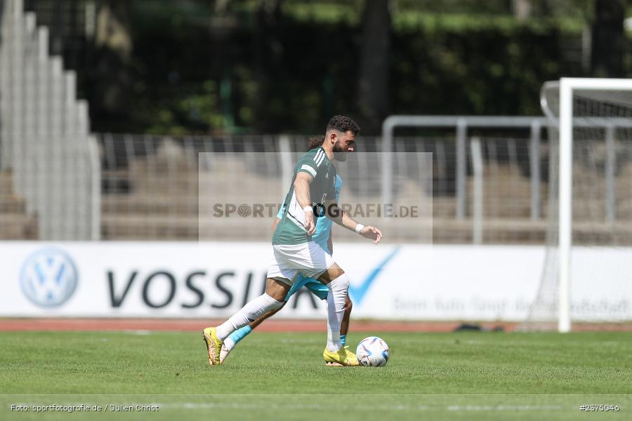 Taha Aksu, sport, action, Willy-Sachs-Stadion, SpVgg Greuther Fürth II, Schweinfurt, Saison 2023/2024, SGF, Regionalliga Bayern, Fussball, FCS, BFV, 5. Spieltag, 19.08.2023, 1. FC Schweinfurt 1905 - Bild-ID: 2375046
