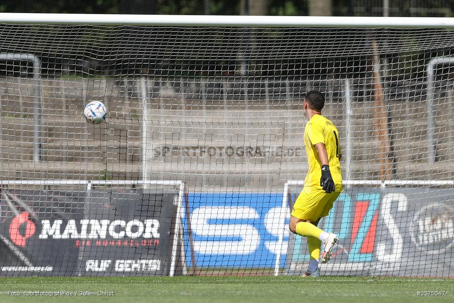 Semir Kaymakci, sport, action, Willy-Sachs-Stadion, SpVgg Greuther Fürth II, Schweinfurt, Saison 2023/2024, SGF, Regionalliga Bayern, Fussball, FCS, BFV, 5. Spieltag, 19.08.2023, 1. FC Schweinfurt 1905 - Bild-ID: 2375047