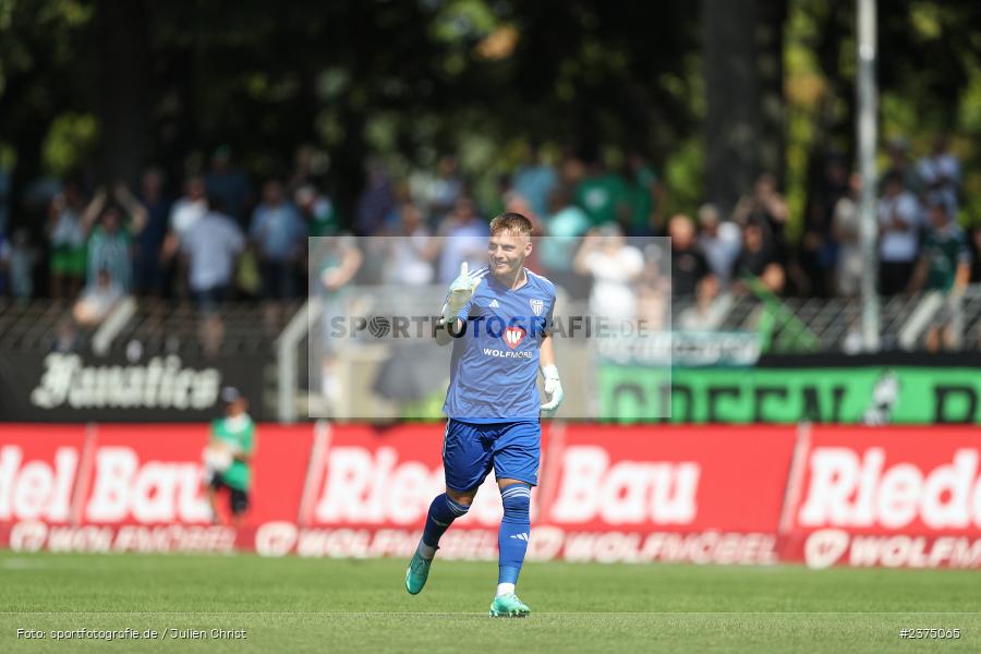 Lukas Wenzel, sport, action, Willy-Sachs-Stadion, SpVgg Greuther Fürth II, Schweinfurt, Saison 2023/2024, SGF, Regionalliga Bayern, Fussball, FCS, BFV, 5. Spieltag, 19.08.2023, 1. FC Schweinfurt 1905 - Bild-ID: 2375065
