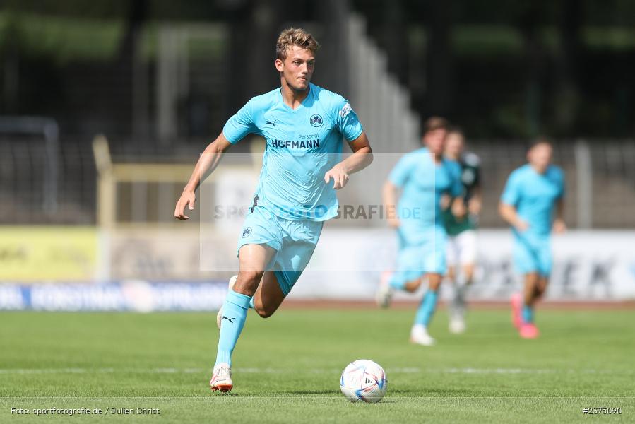 Ben Schlicke, sport, action, Willy-Sachs-Stadion, SpVgg Greuther Fürth II, Schweinfurt, Saison 2023/2024, SGF, Regionalliga Bayern, Fussball, FCS, BFV, 5. Spieltag, 19.08.2023, 1. FC Schweinfurt 1905 - Bild-ID: 2375090