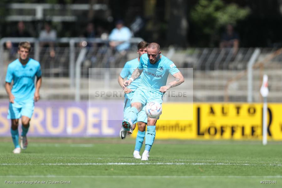 Daniel Adlung, sport, action, Willy-Sachs-Stadion, SpVgg Greuther Fürth II, Schweinfurt, Saison 2023/2024, SGF, Regionalliga Bayern, Fussball, FCS, BFV, 5. Spieltag, 19.08.2023, 1. FC Schweinfurt 1905 - Bild-ID: 2375181