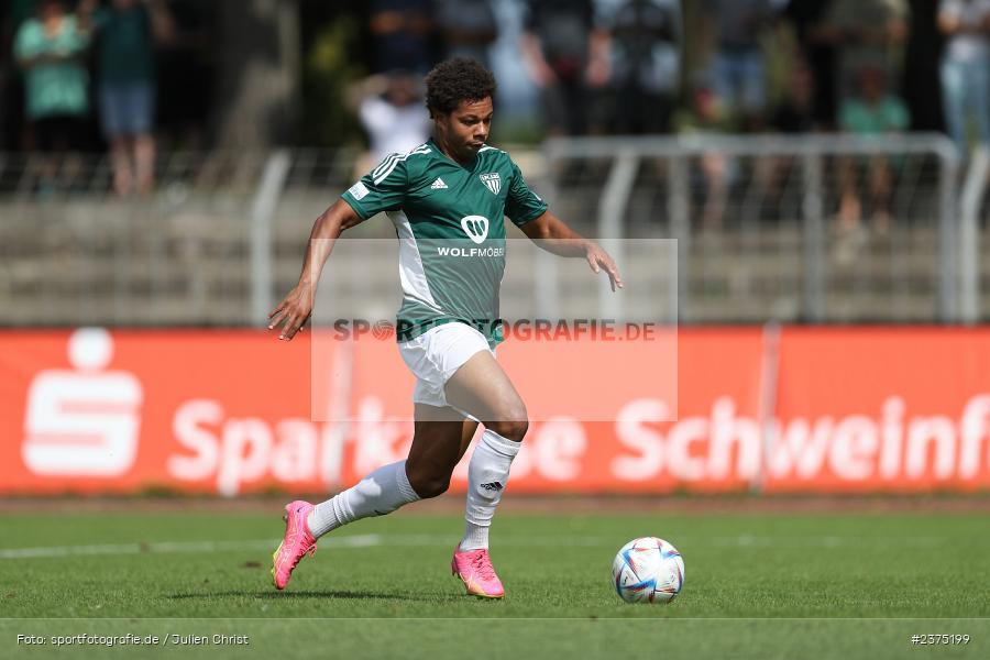 Dominik Ngatie, sport, action, Willy-Sachs-Stadion, SpVgg Greuther Fürth II, Schweinfurt, Saison 2023/2024, SGF, Regionalliga Bayern, Fussball, FCS, BFV, 5. Spieltag, 19.08.2023, 1. FC Schweinfurt 1905 - Bild-ID: 2375199