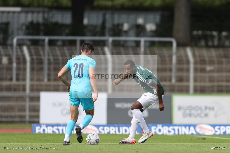 Aiden Mostofi, sport, action, Willy-Sachs-Stadion, SpVgg Greuther Fürth II, Schweinfurt, Saison 2023/2024, SGF, Regionalliga Bayern, Fussball, FCS, BFV, 5. Spieltag, 19.08.2023, 1. FC Schweinfurt 1905 - Bild-ID: 2375247