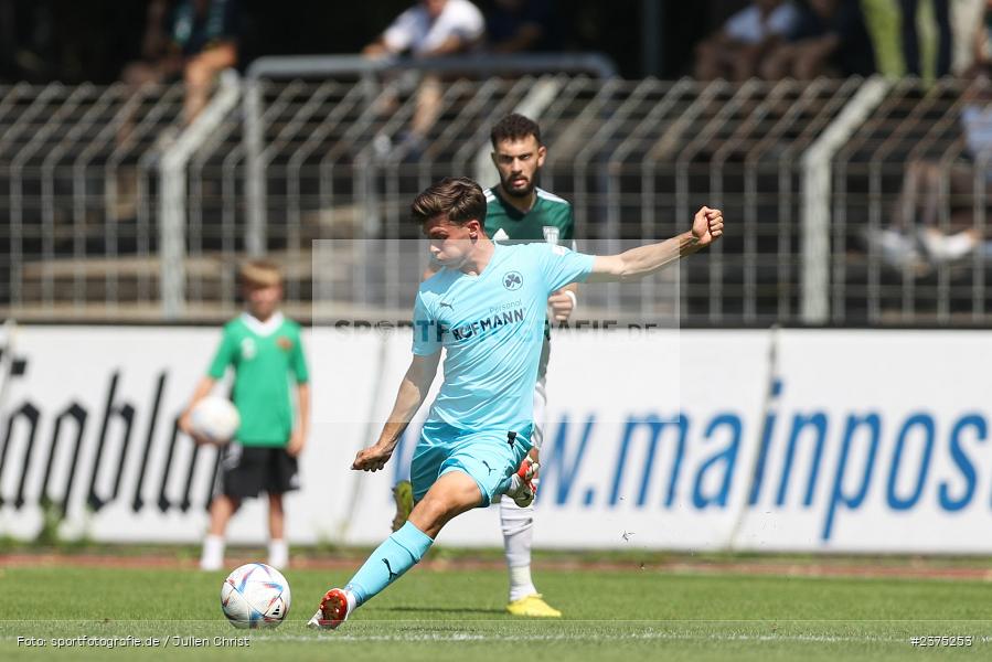 Sidney Raebiger, sport, action, Willy-Sachs-Stadion, SpVgg Greuther Fürth II, Schweinfurt, Saison 2023/2024, SGF, Regionalliga Bayern, Fussball, FCS, BFV, 5. Spieltag, 19.08.2023, 1. FC Schweinfurt 1905 - Bild-ID: 2375253