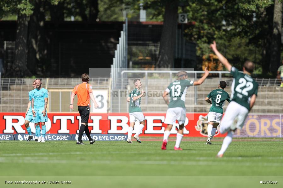 Fabio Bozesan, sport, action, Willy-Sachs-Stadion, SpVgg Greuther Fürth II, Schweinfurt, Saison 2023/2024, SGF, Regionalliga Bayern, Fussball, FCS, BFV, 5. Spieltag, 19.08.2023, 1. FC Schweinfurt 1905 - Bild-ID: 2375266