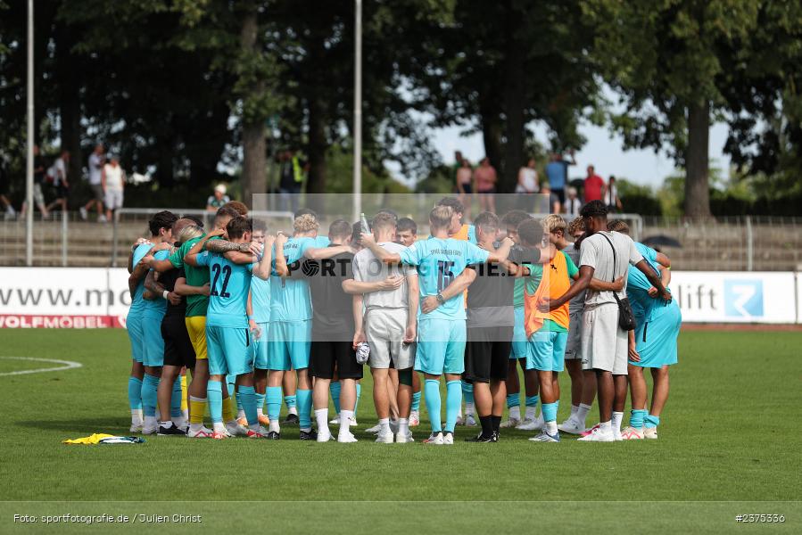 Mannschaftskreis, sport, action, Willy-Sachs-Stadion, SpVgg Greuther Fürth II, Schweinfurt, Saison 2023/2024, SGF, Regionalliga Bayern, Fussball, FCS, BFV, 5. Spieltag, 19.08.2023, 1. FC Schweinfurt 1905 - Bild-ID: 2375336