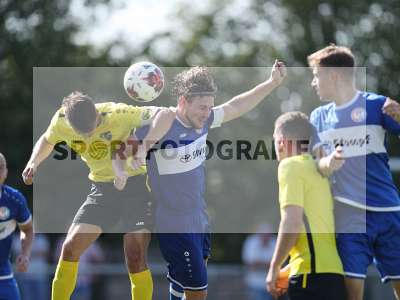 Fotos von FC Wiesenfeld-Halsbach - BSC Aura auf sportfotografie.de