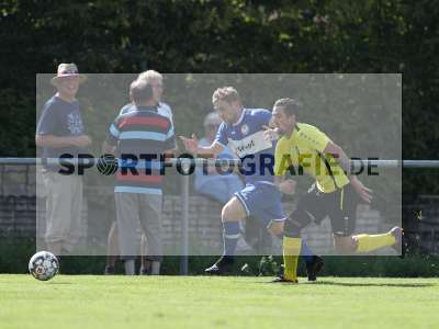 Fotos von FC Wiesenfeld-Halsbach - BSC Aura auf sportfotografie.de