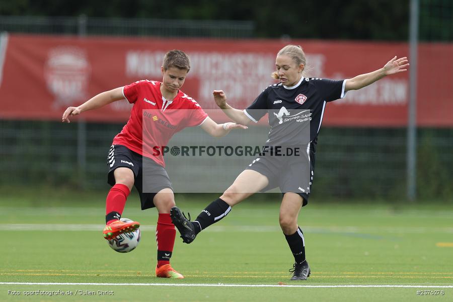 Juliane Iff, Sportpark Heuchelhof, Würzburg, 27.08.2023, sport, action, BFV, Fussball, Saison 2023/2024, Landesfreundschaftsspiele, FCK, FWK, FC Karsbach, FC Würzburger Kickers U23 - Bild-ID: 2376278