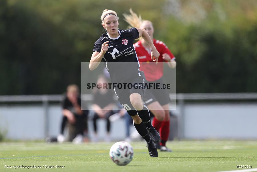 Lisa Blum, Sportpark Heuchelhof, Würzburg, 27.08.2023, sport, action, BFV, Fussball, Saison 2023/2024, Landesfreundschaftsspiele, FCK, FWK, FC Karsbach, FC Würzburger Kickers U23 - Bild-ID: 2376321