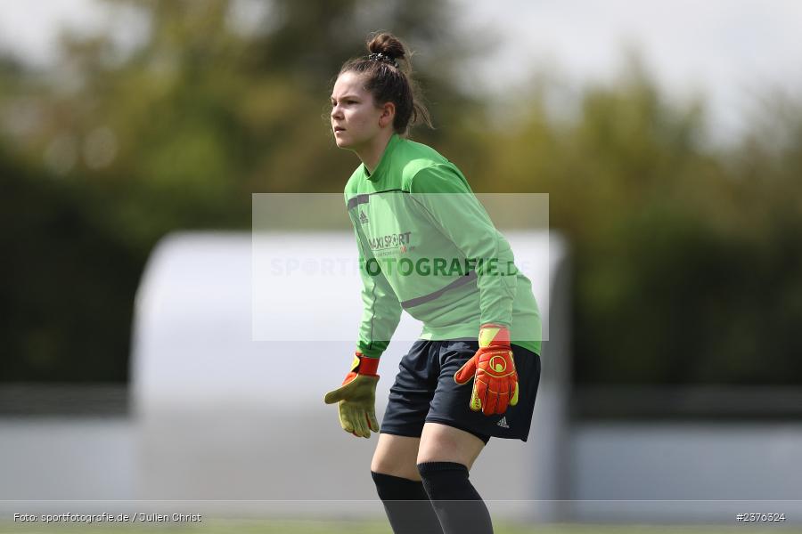Mara Schöfer, Sportpark Heuchelhof, Würzburg, 27.08.2023, sport, action, BFV, Fussball, Saison 2023/2024, Landesfreundschaftsspiele, FCK, FWK, FC Karsbach, FC Würzburger Kickers U23 - Bild-ID: 2376324