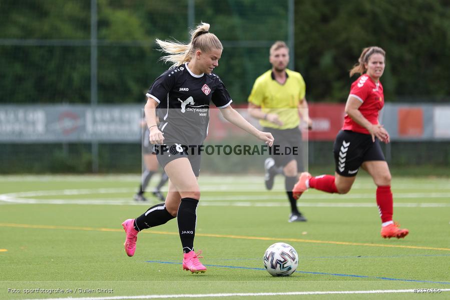 Ela Schlicker, Sportpark Heuchelhof, Würzburg, 27.08.2023, sport, action, BFV, Fussball, Saison 2023/2024, Landesfreundschaftsspiele, FCK, FWK, FC Karsbach, FC Würzburger Kickers U23 - Bild-ID: 2376336