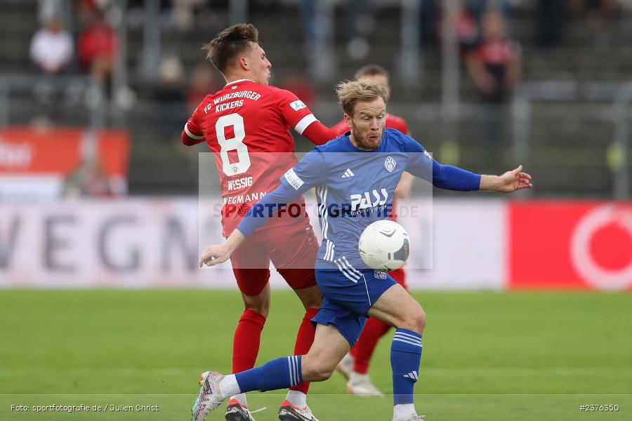 Roberto Desch, AKON Arena, Würzburg, 29.08.2023, sport, action, BFV, Fussball, Saison 2023/2024, 7. Spieltag, Regionalliga Bayern, SVA, FWK, SV Viktoria Aschaffenburg, FC Würzburger Kickers - Bild-ID: 2376350