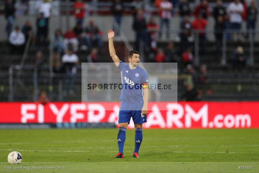 Benjamin Baier, AKON Arena, Würzburg, 29.08.2023, sport, action, BFV, Fussball, Saison 2023/2024, 7. Spieltag, Regionalliga Bayern, SVA, FWK, SV Viktoria Aschaffenburg, FC Würzburger Kickers - Bild-ID: 2376377