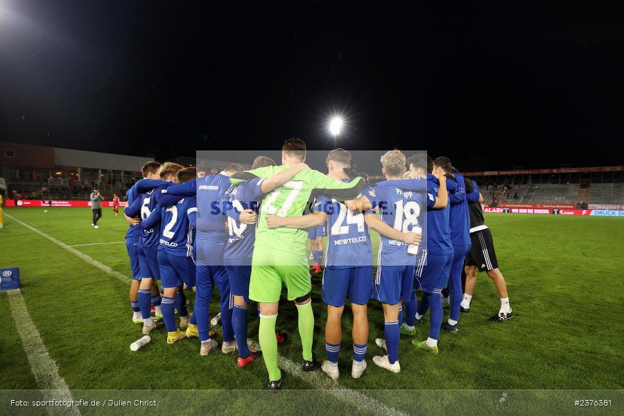 Mannschaftskreis, AKON Arena, Würzburg, 29.08.2023, sport, action, BFV, Fussball, Saison 2023/2024, 7. Spieltag, Regionalliga Bayern, SVA, FWK, SV Viktoria Aschaffenburg, FC Würzburger Kickers - Bild-ID: 2376381