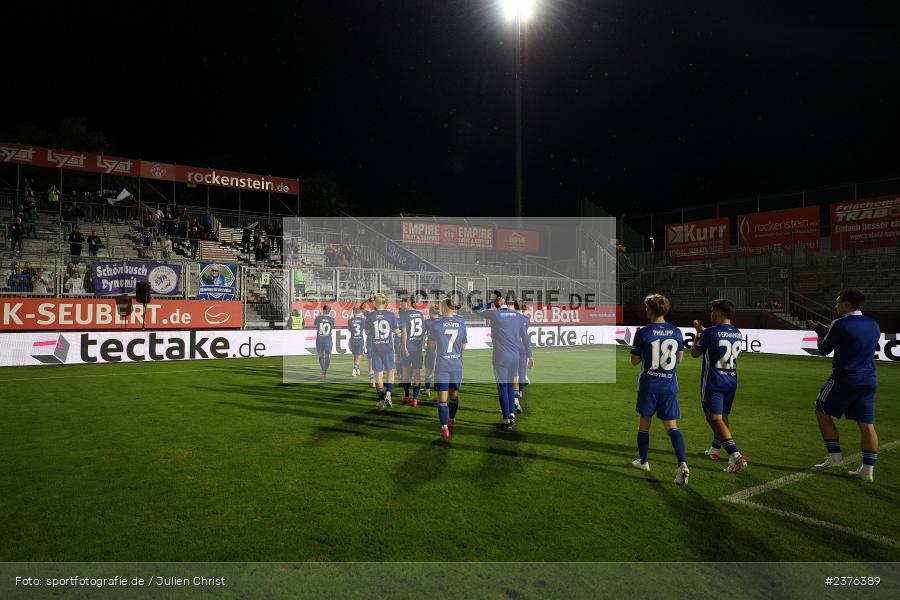 Flutlicht, Fans, AKON Arena, Würzburg, 29.08.2023, sport, action, BFV, Fussball, Saison 2023/2024, 7. Spieltag, Regionalliga Bayern, SVA, FWK, SV Viktoria Aschaffenburg, FC Würzburger Kickers - Bild-ID: 2376389