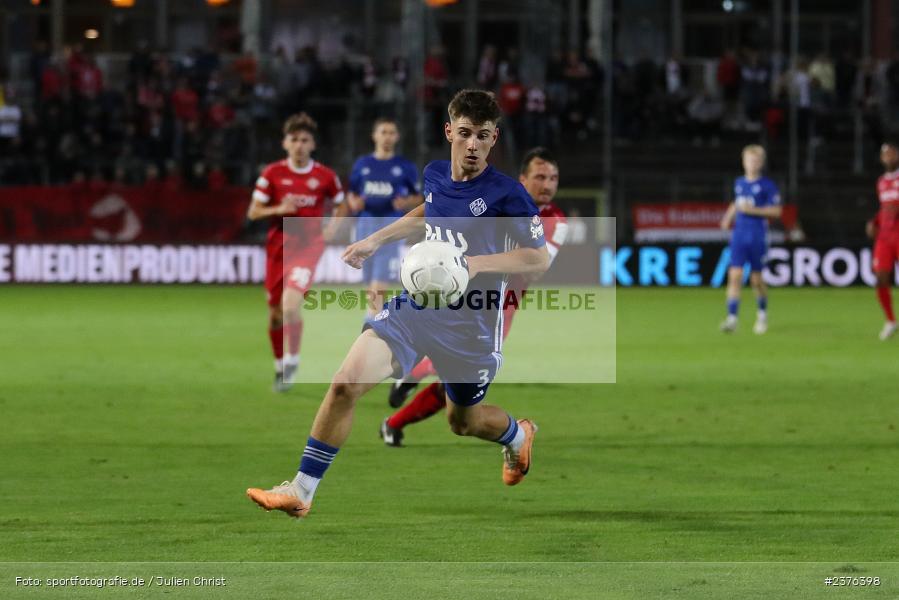 Lars Kleiner, AKON Arena, Würzburg, 29.08.2023, sport, action, BFV, Fussball, Saison 2023/2024, 7. Spieltag, Regionalliga Bayern, SVA, FWK, SV Viktoria Aschaffenburg, FC Würzburger Kickers - Bild-ID: 2376398 Lars Kleiner, AKON Arena, Würzburg, 29.08.2023, sport, action, BFV, Fussball, Saison 2023/2024, 7. Spieltag, Regionalliga Bayern, SVA, FWK, SV Viktoria Aschaffenburg, FC Würzburger Kickers - Bild-ID: 2376398