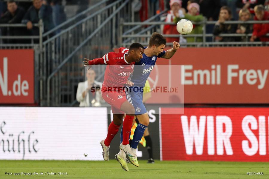Luca Dähn, AKON Arena, Würzburg, 29.08.2023, sport, action, BFV, Fussball, Saison 2023/2024, 7. Spieltag, Regionalliga Bayern, SVA, FWK, SV Viktoria Aschaffenburg, FC Würzburger Kickers - Bild-ID: 2376488