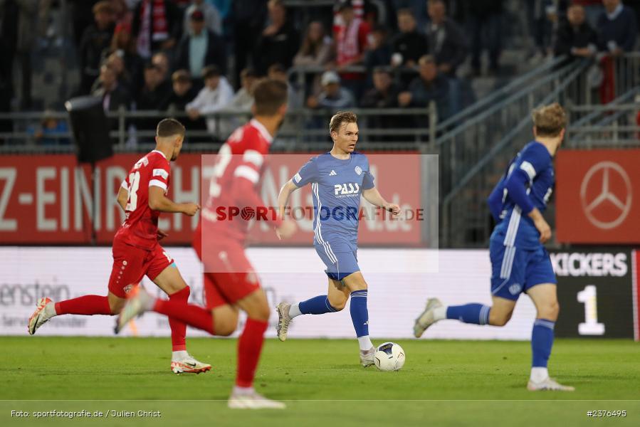 Tom Schulz, AKON Arena, Würzburg, 29.08.2023, sport, action, BFV, Fussball, Saison 2023/2024, 7. Spieltag, Regionalliga Bayern, SVA, FWK, SV Viktoria Aschaffenburg, FC Würzburger Kickers - Bild-ID: 2376495