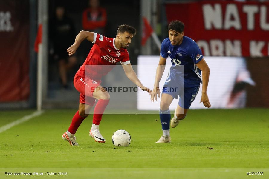 Dardan Karimani, AKON Arena, Würzburg, 29.08.2023, sport, action, BFV, Fussball, Saison 2023/2024, 7. Spieltag, Regionalliga Bayern, SVA, FWK, SV Viktoria Aschaffenburg, FC Würzburger Kickers - Bild-ID: 2376505 Dardan Karimani, AKON Arena, Würzburg, 29.08.2023, sport, action, BFV, Fussball, Saison 2023/2024, 7. Spieltag, Regionalliga Bayern, SVA, FWK, SV Viktoria Aschaffenburg, FC Würzburger Kickers - Bild-ID: 2376505