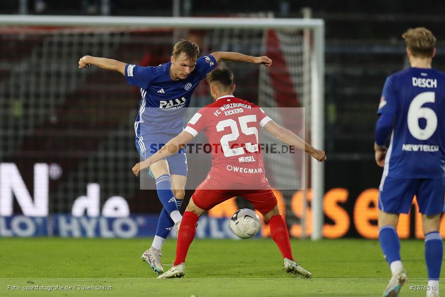 Tom Schulz, AKON Arena, Würzburg, 29.08.2023, sport, action, BFV, Fussball, Saison 2023/2024, 7. Spieltag, Regionalliga Bayern, SVA, FWK, SV Viktoria Aschaffenburg, FC Würzburger Kickers - Bild-ID: 2376516