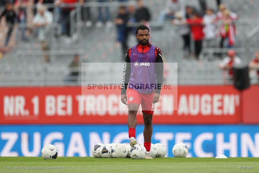 Fabrice Montcheu, AKON Arena, Würzburg, 29.08.2023, sport, action, BFV, Fussball, Saison 2023/2024, 7. Spieltag, Regionalliga Bayern, SVA, FWK, SV Viktoria Aschaffenburg, FC Würzburger Kickers - Bild-ID: 2376611