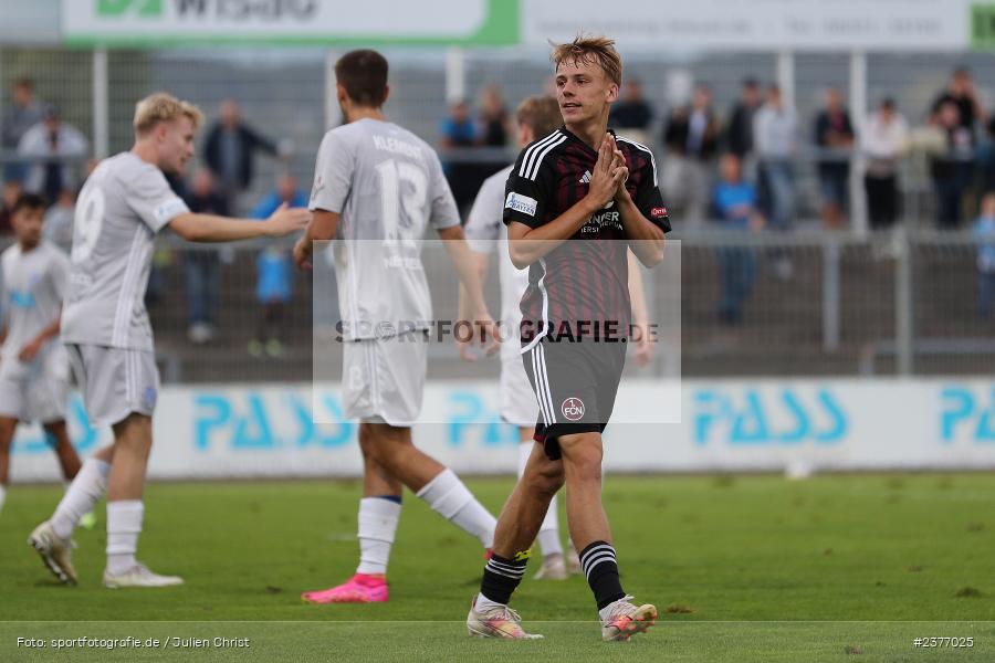 Tim Janisch, Stadion am Schönbusch, Aschaffenburg, 01.09.2023, sport, action, BFV, Fussball, Saison 2023/2024, 8. Spieltag, Regionalliga Bayern, FCN, SVA, 1. FC Nürnberg II, SV Viktoria Aschaffenburg - Bild-ID: 2377025