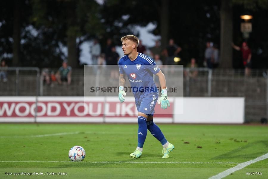 Lukas Wenzel, Willy-Sachs-Stadion, Schweinfurt, 08.09.2023, sport, action, bfv, Fussball, Saison 2023/2024, 9. Spieltag, Regionalliga Bayern, SVW, FCS, SV Wacker Burghausen, 1. FC Schweinfurt 1905 - Bild-ID: 2377582