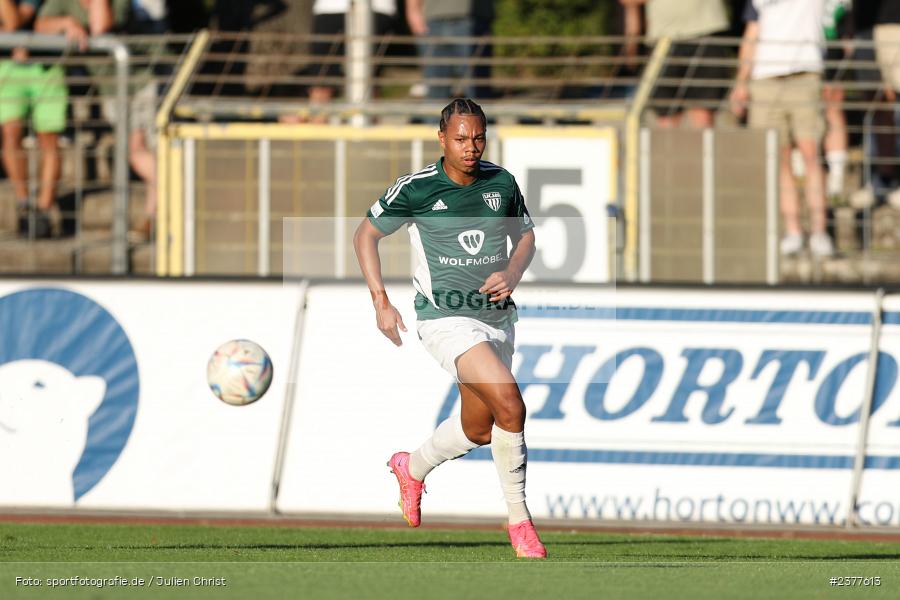 Dominik Ngatie, sport, action, Willy-Sachs-Stadion, Schweinfurt, Saison 2023/2024, SVW, SV Wacker Burghausen, Regionalliga Bayern, Fussball, FCS, BFV, 9. Spieltag, 1. FC Schweinfurt 1905, 08.09.2023 - Bild-ID: 2377613