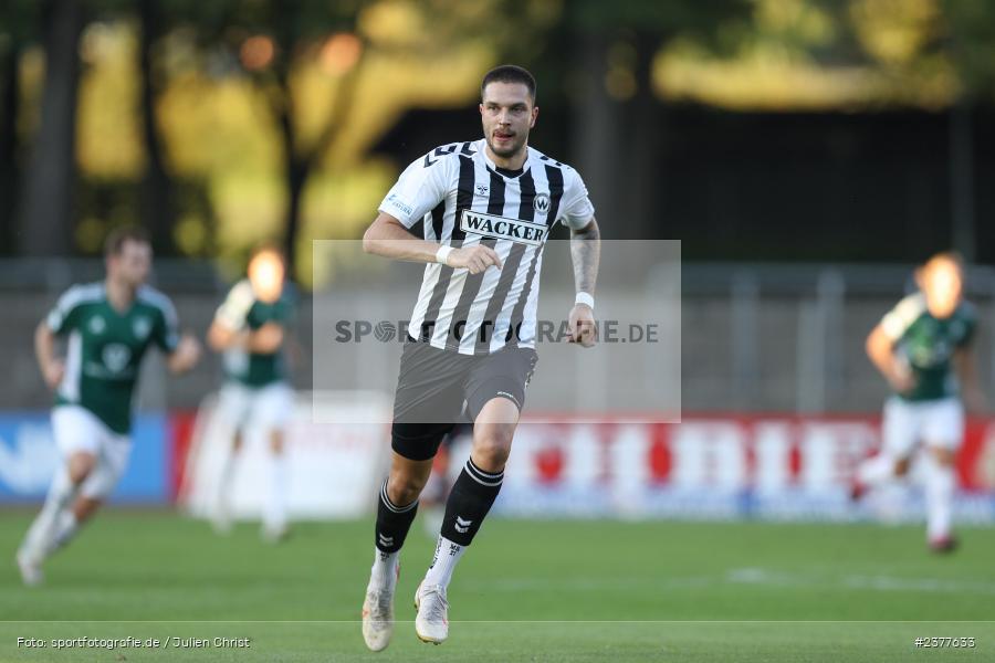 Marcel Spitzer, sport, action, Willy-Sachs-Stadion, Schweinfurt, Saison 2023/2024, SVW, SV Wacker Burghausen, Regionalliga Bayern, Fussball, FCS, BFV, 9. Spieltag, 1. FC Schweinfurt 1905, 08.09.2023 - Bild-ID: 2377633