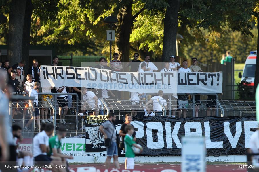 Spruchband, sport, action, Willy-Sachs-Stadion, Schweinfurt, Saison 2023/2024, SVW, SV Wacker Burghausen, Regionalliga Bayern, Fussball, FCS, BFV, 9. Spieltag, 1. FC Schweinfurt 1905, 08.09.2023 - Bild-ID: 2377656