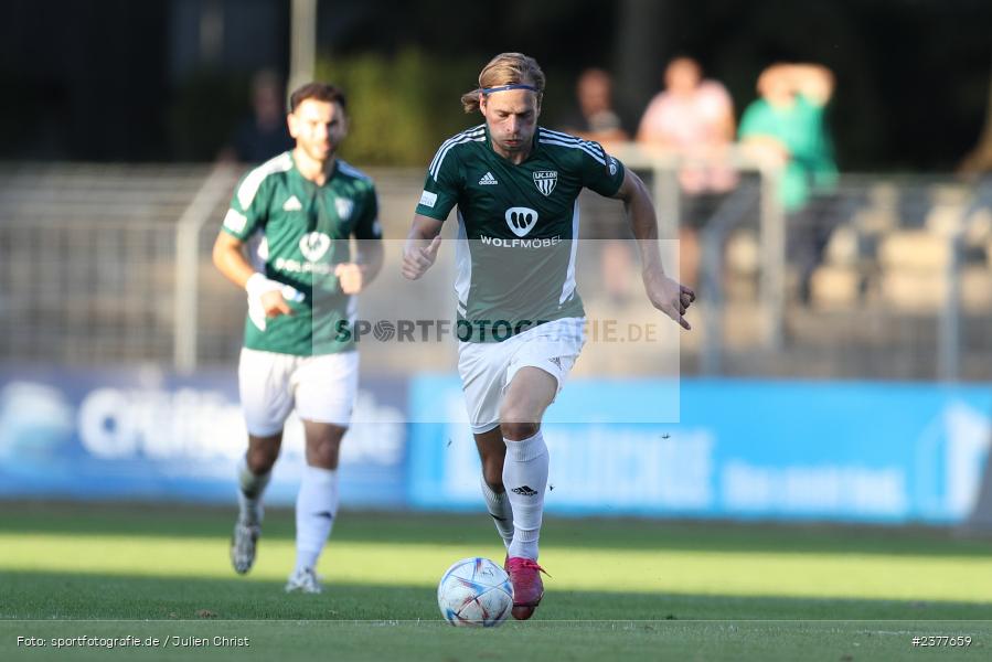 Kristian Böhnlein, sport, action, Willy-Sachs-Stadion, Schweinfurt, Saison 2023/2024, SVW, SV Wacker Burghausen, Regionalliga Bayern, Fussball, FCS, BFV, 9. Spieltag, 1. FC Schweinfurt 1905, 08.09.2023 - Bild-ID: 2377659