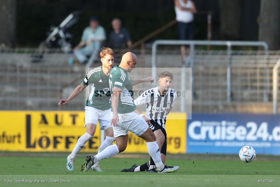 Adam Jabiri, sport, action, Willy-Sachs-Stadion, Schweinfurt, Saison 2023/2024, SVW, SV Wacker Burghausen, Regionalliga Bayern, Fussball, FCS, BFV, 9. Spieltag, 1. FC Schweinfurt 1905, 08.09.2023 - Bild-ID: 2377667