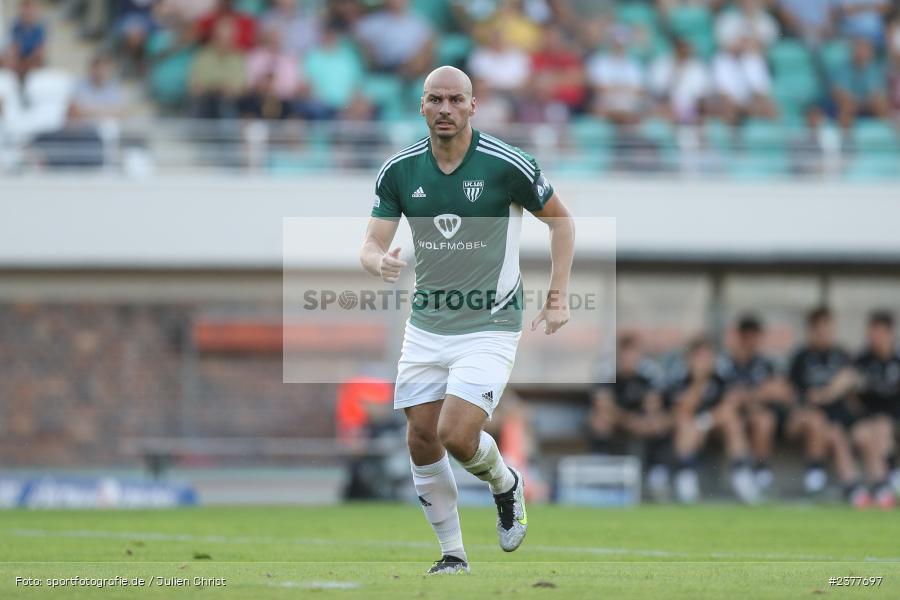 Adam Jabiri, sport, action, Willy-Sachs-Stadion, Schweinfurt, Saison 2023/2024, SVW, SV Wacker Burghausen, Regionalliga Bayern, Fussball, FCS, BFV, 9. Spieltag, 1. FC Schweinfurt 1905, 08.09.2023 - Bild-ID: 2377697