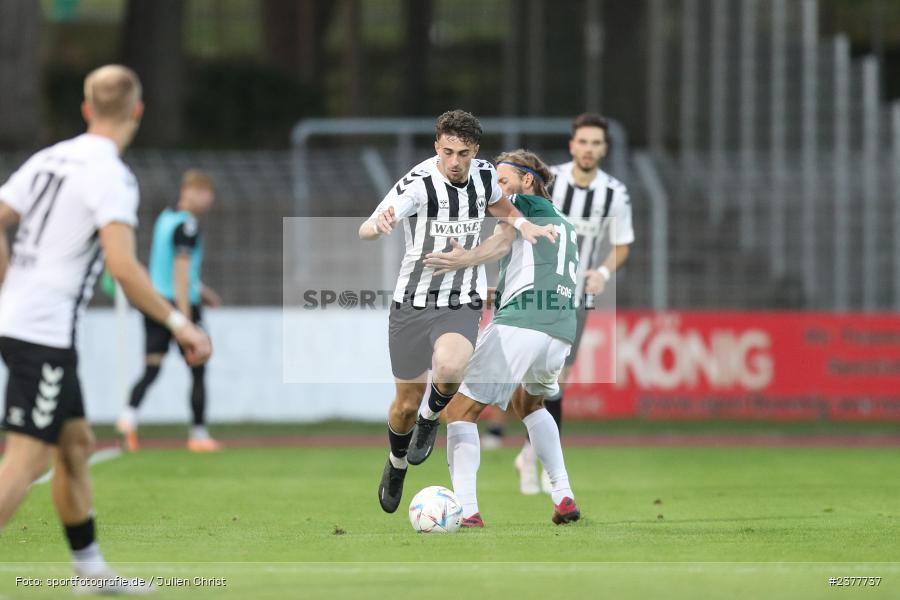 Edin Hyseni, sport, action, Willy-Sachs-Stadion, Schweinfurt, Saison 2023/2024, SVW, SV Wacker Burghausen, Regionalliga Bayern, Fussball, FCS, BFV, 9. Spieltag, 1. FC Schweinfurt 1905, 08.09.2023 - Bild-ID: 2377737