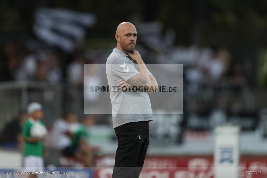 Hannes Sigurdsson, sport, action, Willy-Sachs-Stadion, Schweinfurt, Saison 2023/2024, SVW, SV Wacker Burghausen, Regionalliga Bayern, Fussball, FCS, BFV, 9. Spieltag, 1. FC Schweinfurt 1905, 08.09.2023 - Bild-ID: 2377747