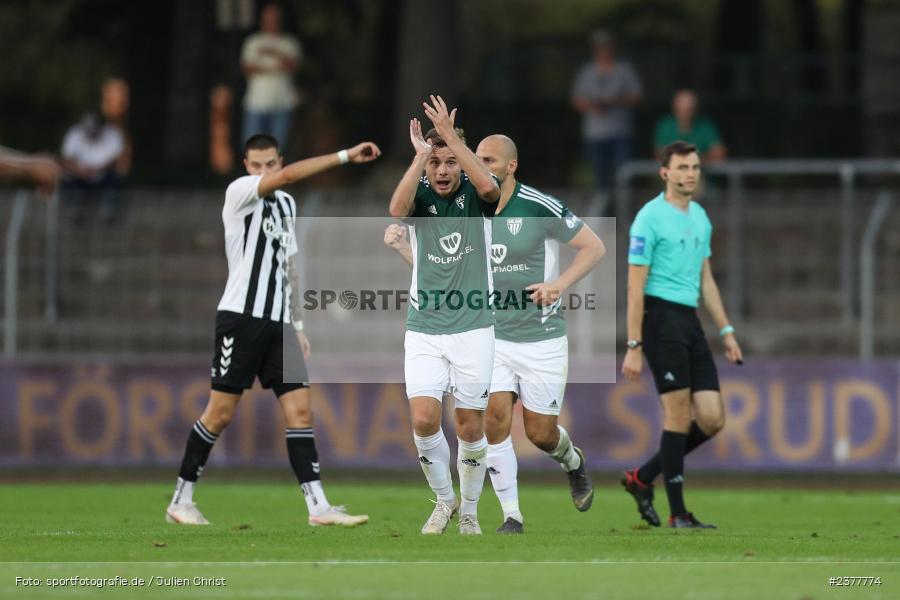 sport, action, Willy-Sachs-Stadion, Schweinfurt, Saison 2023/2024, SVW, SV Wacker Burghausen, Regionalliga Bayern, Fussball, FCS, BFV, 9. Spieltag, 1. FC Schweinfurt 1905, 08.09.2023 - Bild-ID: 2377774