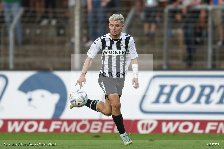 Alexander Fabian Bazdrigiannis, sport, action, Willy-Sachs-Stadion, Schweinfurt, Saison 2023/2024, SVW, SV Wacker Burghausen, Regionalliga Bayern, Fussball, FCS, BFV, 9. Spieltag, 1. FC Schweinfurt 1905, 08.09.2023 - Bild-ID: 2377779