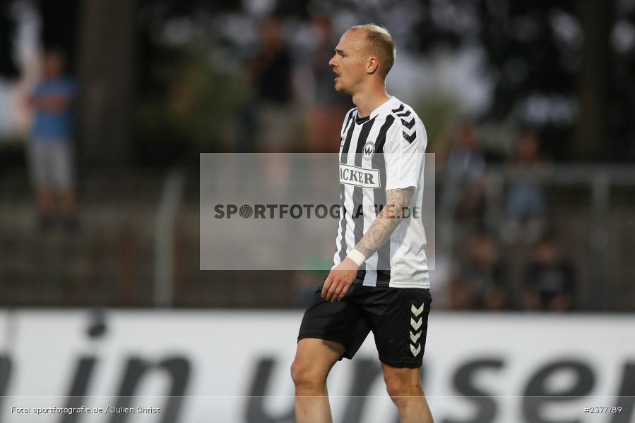 Thomas Winklbauer, sport, action, Willy-Sachs-Stadion, Schweinfurt, Saison 2023/2024, SVW, SV Wacker Burghausen, Regionalliga Bayern, Fussball, FCS, BFV, 9. Spieltag, 1. FC Schweinfurt 1905, 08.09.2023 - Bild-ID: 2377789