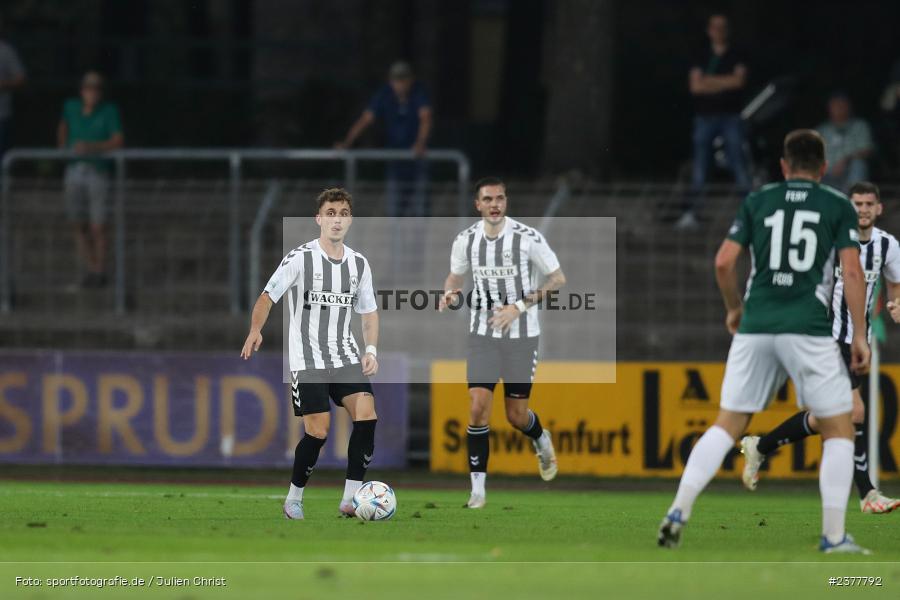 Denis Ade, sport, action, Willy-Sachs-Stadion, Schweinfurt, Saison 2023/2024, SVW, SV Wacker Burghausen, Regionalliga Bayern, Fussball, FCS, BFV, 9. Spieltag, 1. FC Schweinfurt 1905, 08.09.2023 - Bild-ID: 2377792