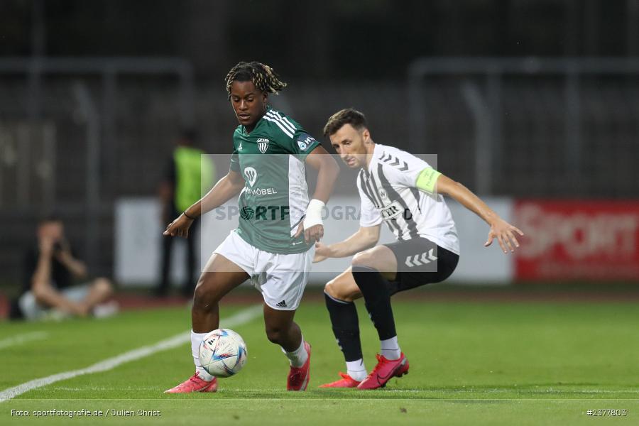 Hans Anapak-Baka, sport, action, Willy-Sachs-Stadion, Schweinfurt, Saison 2023/2024, SVW, SV Wacker Burghausen, Regionalliga Bayern, Fussball, FCS, BFV, 9. Spieltag, 1. FC Schweinfurt 1905, 08.09.2023 - Bild-ID: 2377803