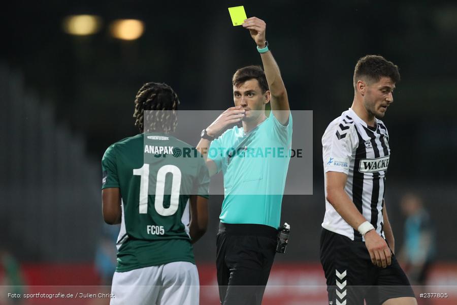 Felix Grund, sport, action, Willy-Sachs-Stadion, Schweinfurt, Saison 2023/2024, SVW, SV Wacker Burghausen, Regionalliga Bayern, Fussball, FCS, BFV, 9. Spieltag, 1. FC Schweinfurt 1905, 08.09.2023 - Bild-ID: 2377805