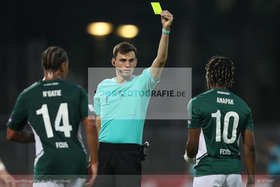 Felix Grund, sport, action, Willy-Sachs-Stadion, Schweinfurt, Saison 2023/2024, SVW, SV Wacker Burghausen, Regionalliga Bayern, Fussball, FCS, BFV, 9. Spieltag, 1. FC Schweinfurt 1905, 08.09.2023 - Bild-ID: 2377807