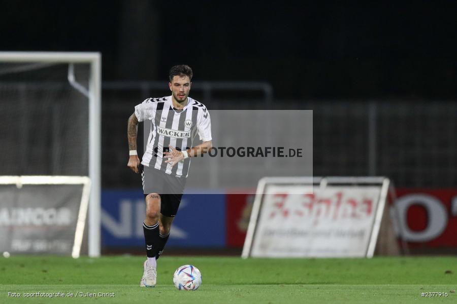 Alexander Spitzer, sport, action, Willy-Sachs-Stadion, Schweinfurt, Saison 2023/2024, SVW, SV Wacker Burghausen, Regionalliga Bayern, Fussball, FCS, BFV, 9. Spieltag, 1. FC Schweinfurt 1905, 08.09.2023 - Bild-ID: 2377916