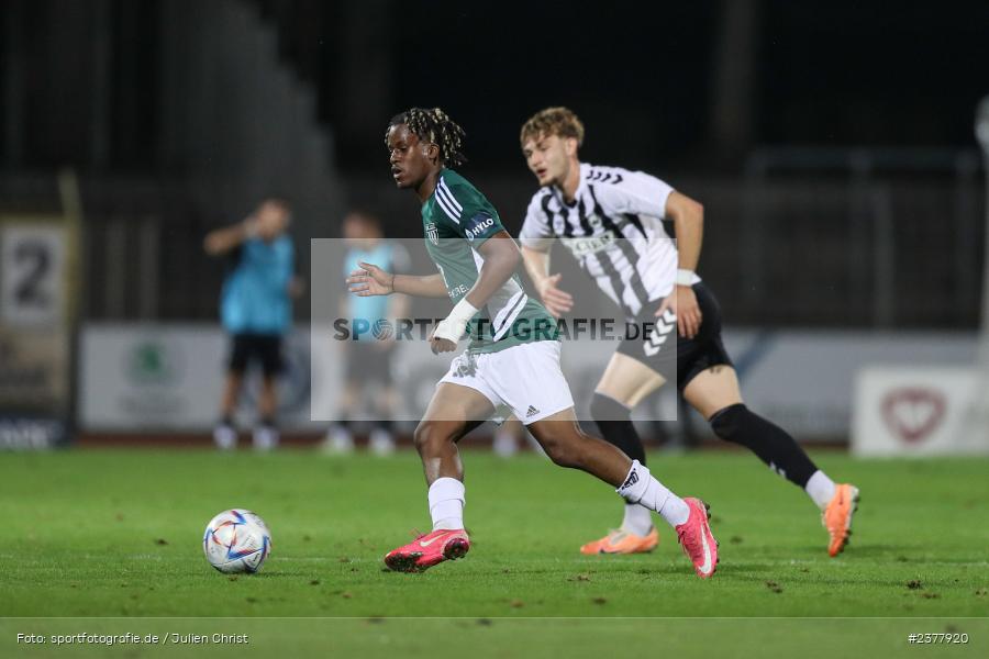 Hans Anapak-Baka, sport, action, Willy-Sachs-Stadion, Schweinfurt, Saison 2023/2024, SVW, SV Wacker Burghausen, Regionalliga Bayern, Fussball, FCS, BFV, 9. Spieltag, 1. FC Schweinfurt 1905, 08.09.2023 - Bild-ID: 2377920