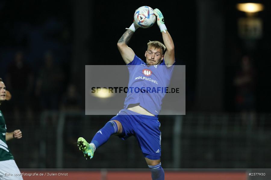 Lukas Wenzel, sport, action, Willy-Sachs-Stadion, Schweinfurt, Saison 2023/2024, SVW, SV Wacker Burghausen, Regionalliga Bayern, Fussball, FCS, BFV, 9. Spieltag, 1. FC Schweinfurt 1905, 08.09.2023 - Bild-ID: 2377930