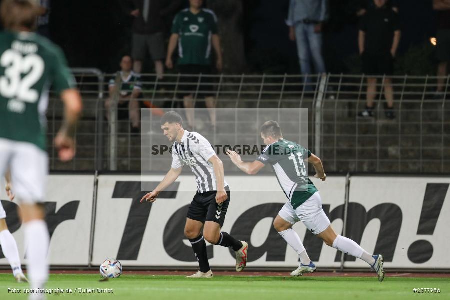 Viktor Miftaraj, sport, action, Willy-Sachs-Stadion, Schweinfurt, Saison 2023/2024, SVW, SV Wacker Burghausen, Regionalliga Bayern, Fussball, FCS, BFV, 9. Spieltag, 1. FC Schweinfurt 1905, 08.09.2023 - Bild-ID: 2377956