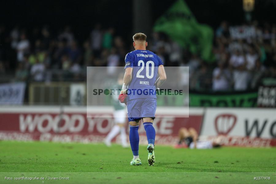 Lukas Wenzel, sport, action, Willy-Sachs-Stadion, Schweinfurt, Saison 2023/2024, SVW, SV Wacker Burghausen, Regionalliga Bayern, Fussball, FCS, BFV, 9. Spieltag, 1. FC Schweinfurt 1905, 08.09.2023 - Bild-ID: 2377978