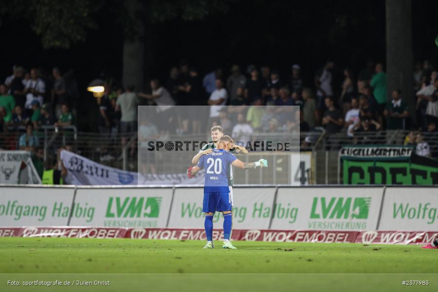 Lukas Wenzel, sport, action, Willy-Sachs-Stadion, Schweinfurt, Saison 2023/2024, SVW, SV Wacker Burghausen, Regionalliga Bayern, Fussball, FCS, BFV, 9. Spieltag, 1. FC Schweinfurt 1905, 08.09.2023 - Bild-ID: 2377983