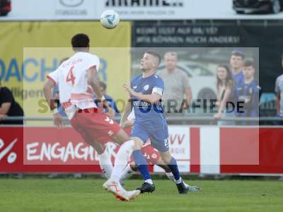 Fotos von Würzburger FV - SSV Jahn Regensburg II auf sportfotografie.de
